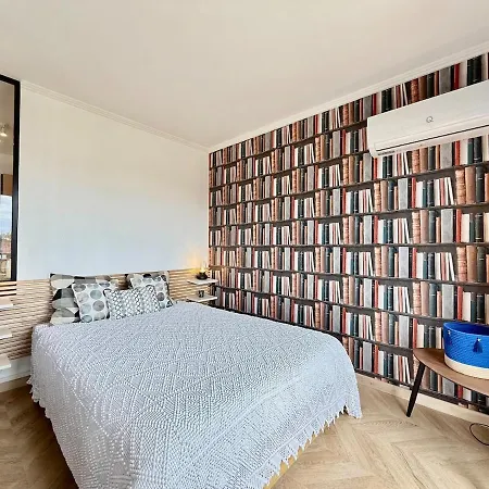 Apartment Coeur Six-fours - Clim & Wifi - Place Du Marche *